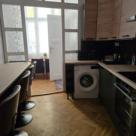 Lägenhet Moods Apartmans *