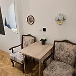 Moods Apartmans