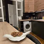 Moods Apartmans Διαμέρισμα *