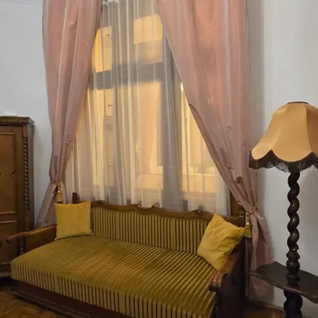 Moods Apartmans Apartament *